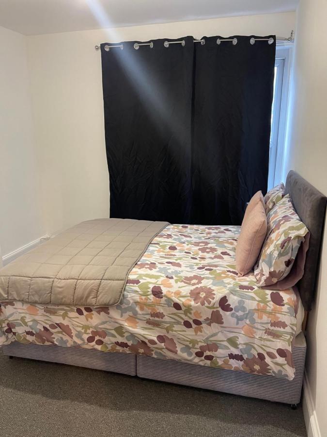 Lovely Room In Bristol 5 외부 사진