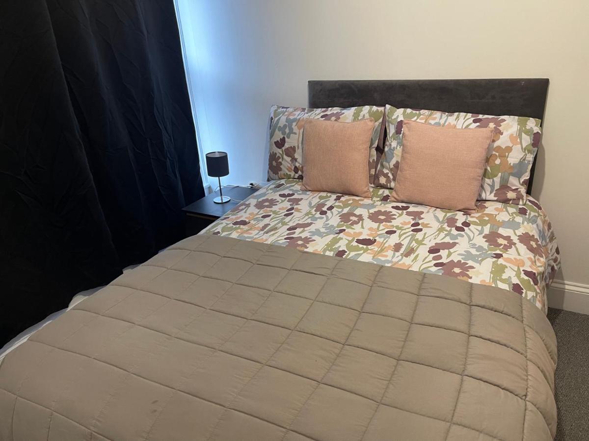 Lovely Room In Bristol 5 외부 사진