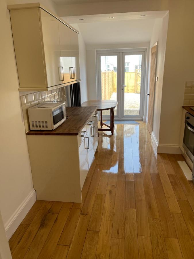 Lovely Room In Bristol 5 외부 사진